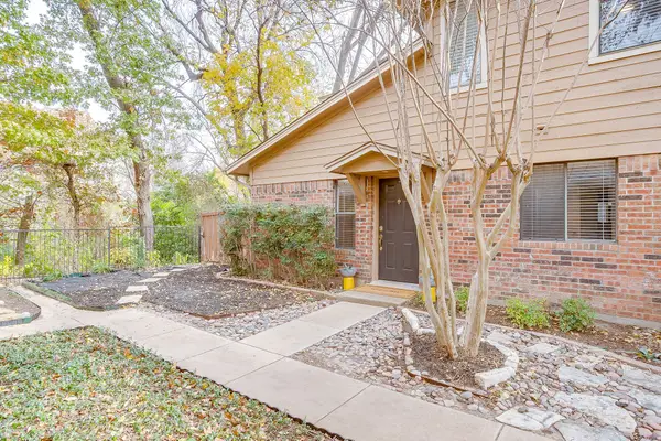 5714 Cedar Creek Drive, Benbrook, TX 76109