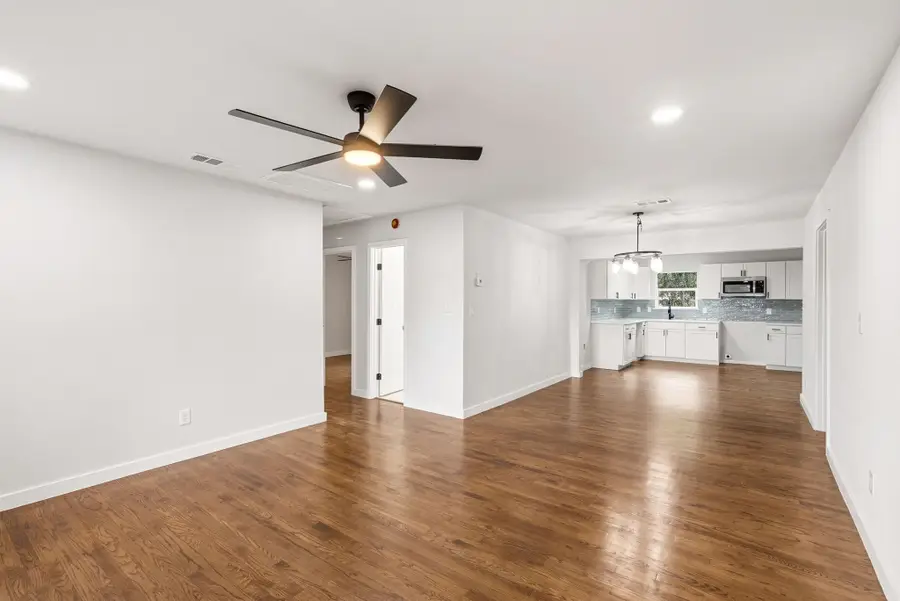 4100 Wilbarger Street, Fort Worth, TX 76119 - #3