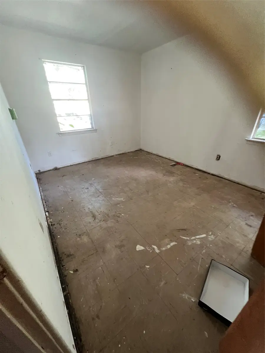 2447 E Pentagon Parkway, Dallas, TX 75241 - #3