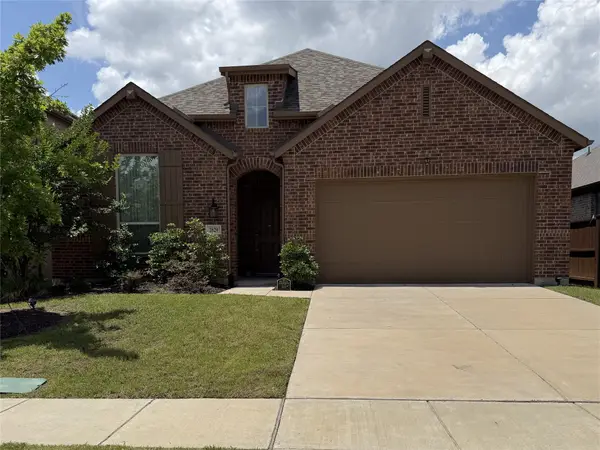 1829 Lockhart Drive, Forney, TX 75126