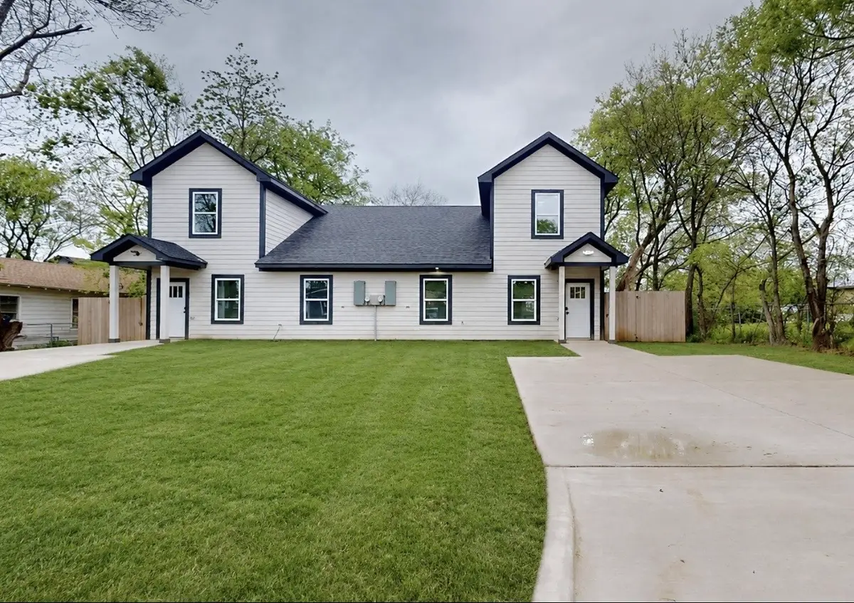 1213 Mill Street #A & B, Gainesville, TX 76240 - #1