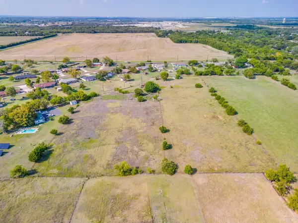 260 New Hope Road E, New Hope, TX 75071