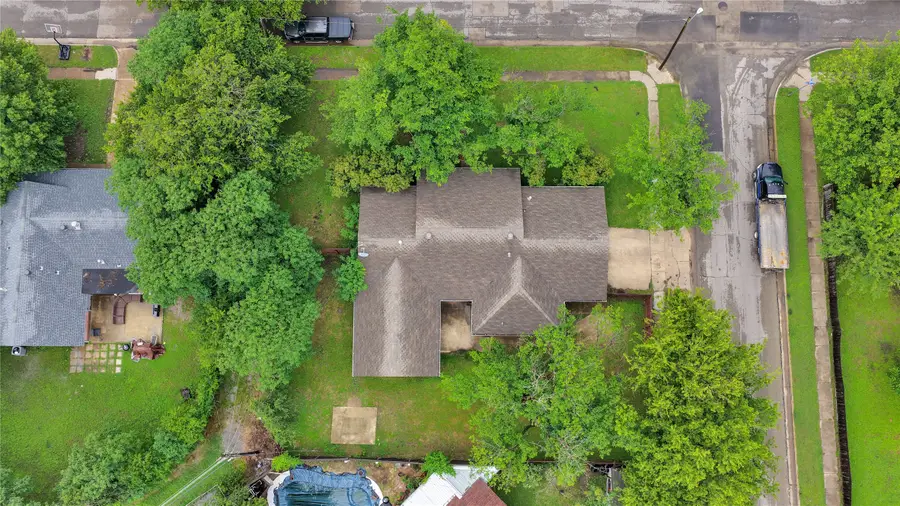 415 E Mona Avenue, Duncanville, TX 75137 - #2