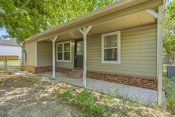 979 W Pecan Street, Stephenville, TX 76401