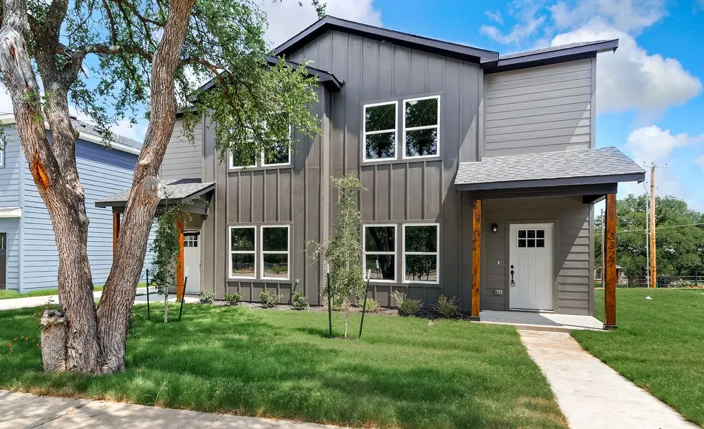 3325 Eastland Street, Fort Worth, TX 76119 - #1