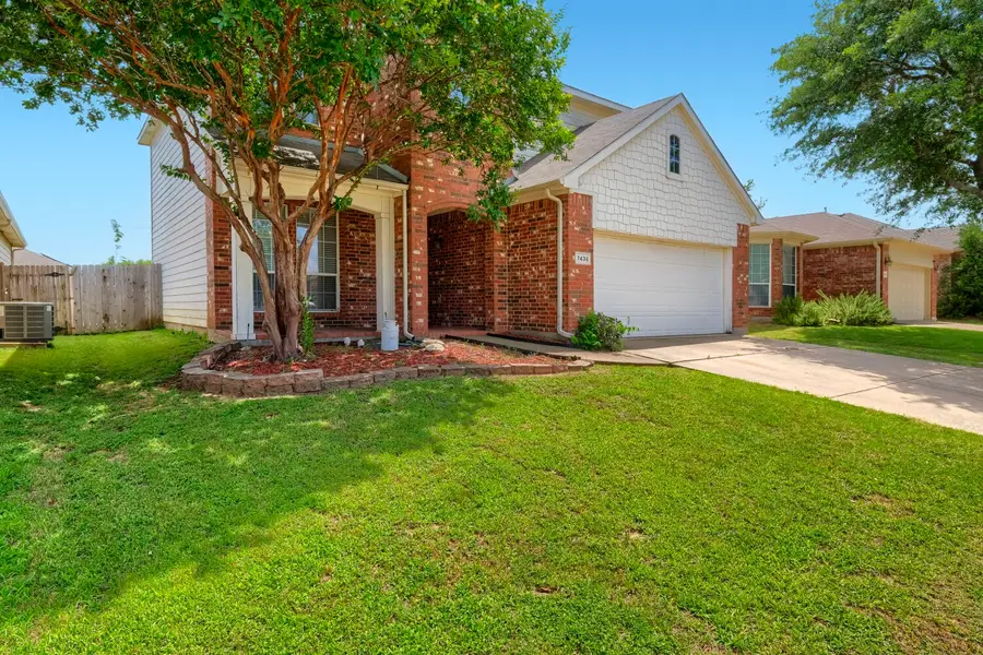 7436 Anderson Boulevard, Fort Worth, TX 76120 - #3