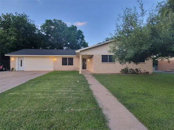 243 Weldon Drive, Woodway, TX 76712