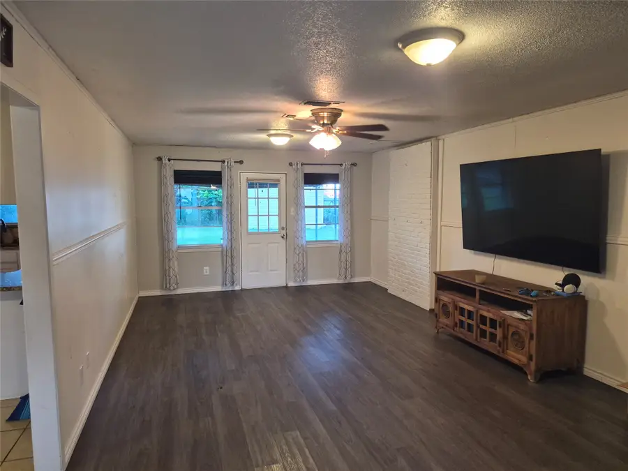 243 Weldon Drive, Woodway, TX 76712 - #3