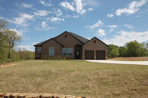 162 Sunset Bay Pointe Court, Chico, TX 76431