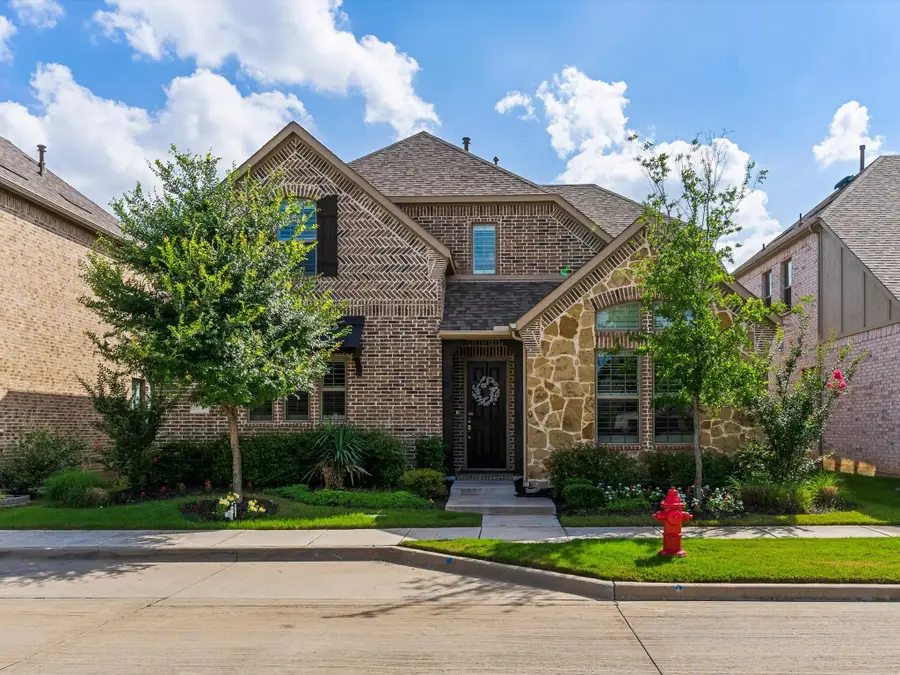 12767 Royal Oaks Lane, Farmers Branch, TX 75234 - #2