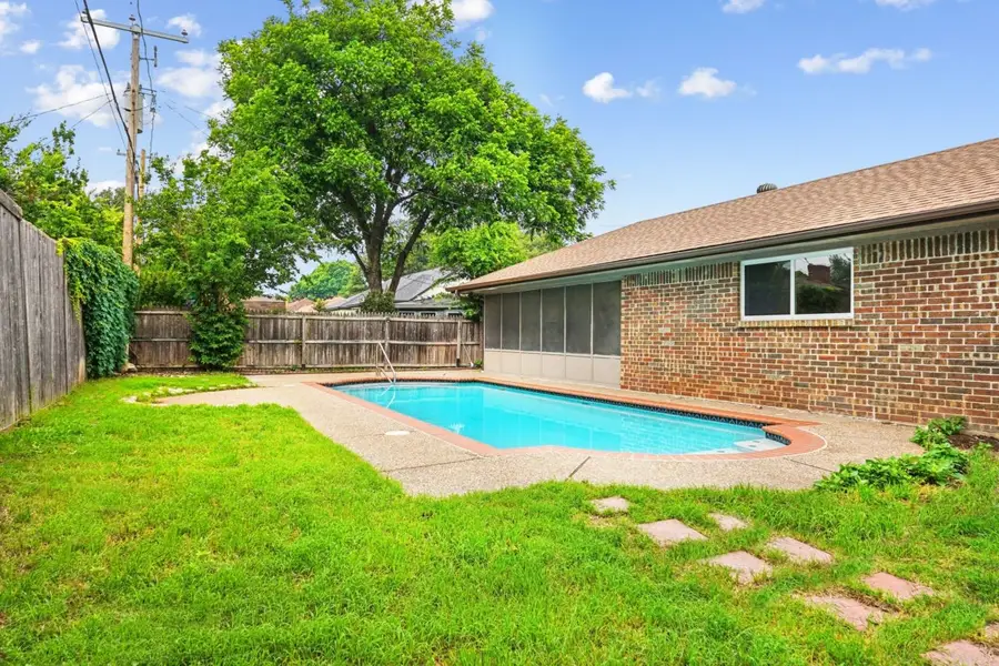 3529 Kelvin Avenue, Fort Worth, TX 76133 - #2