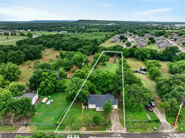 614 SW 15th Avenue, Mineral Wells, TX 76067