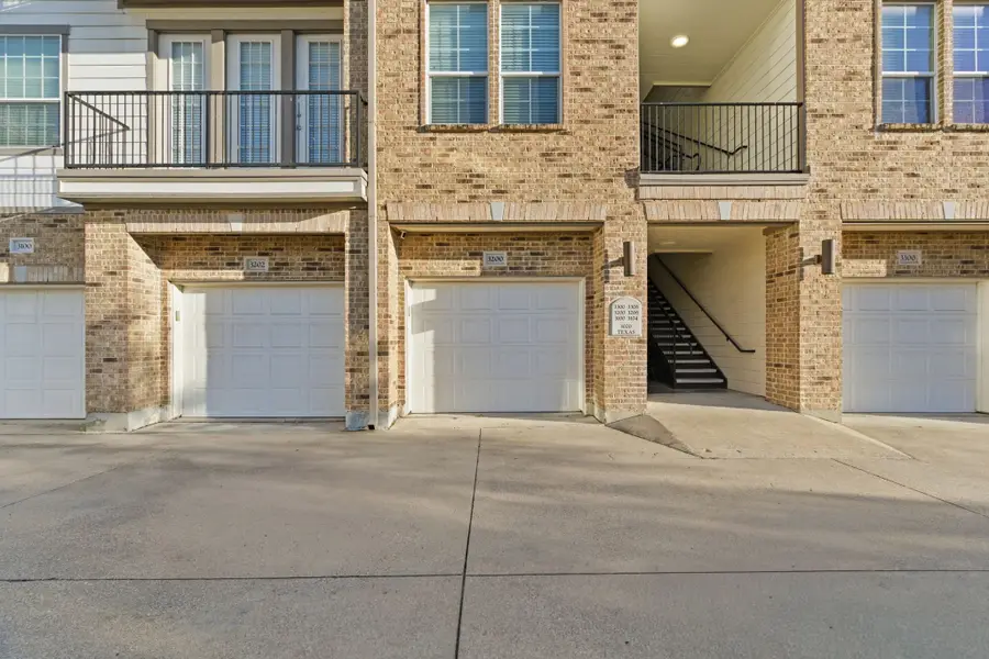 1020 Texas Street #3200, Fort Worth, TX 76102 - #2