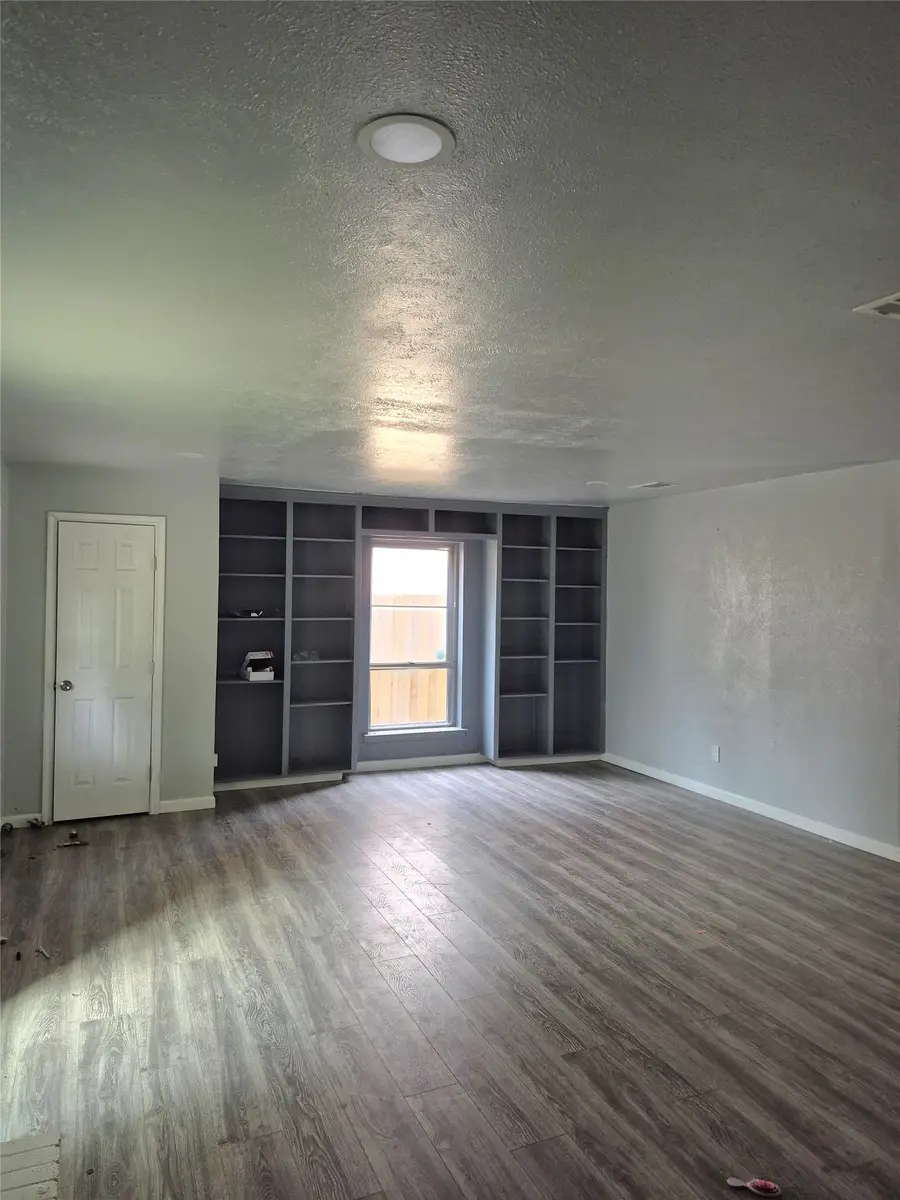 631 Cove Hollow Drive, Dallas, TX 75224 - #3