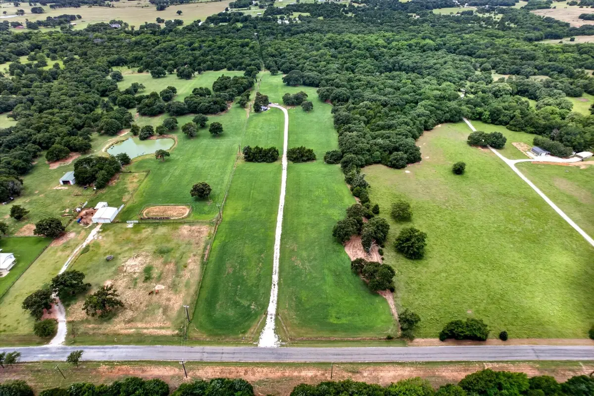 2641 County Road 203, Collinsville, TX 76233 - #1