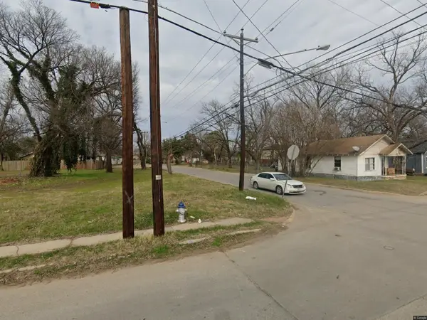 2641 Macon Street, Dallas, TX 75215