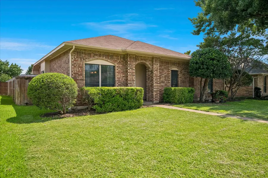 2028 Lansdown Drive, Carrollton, TX 75010 - #2