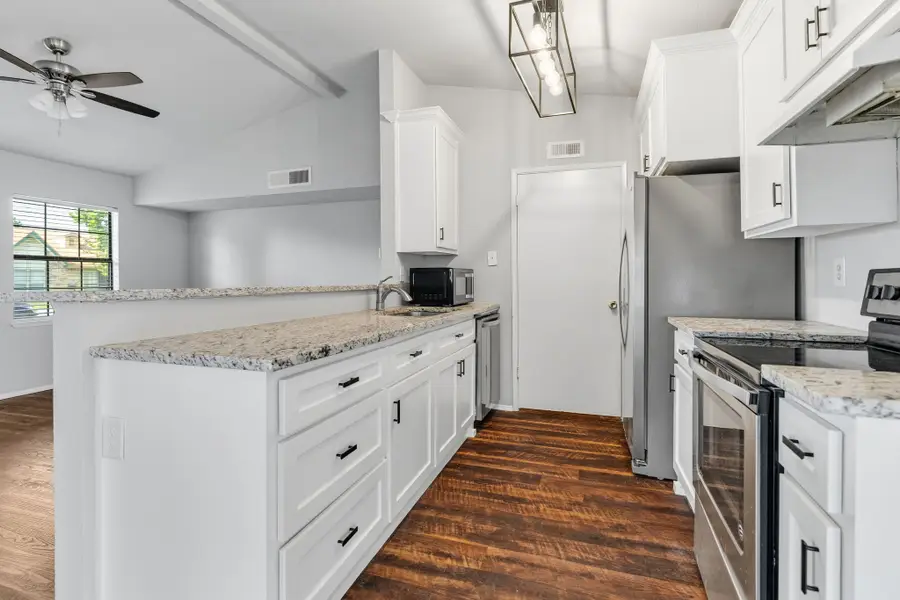 4625 Chapman Street, The Colony, TX 75056 - #2