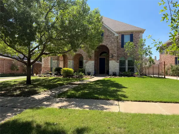 2518 Merlin Drive, Lewisville, TX 75056