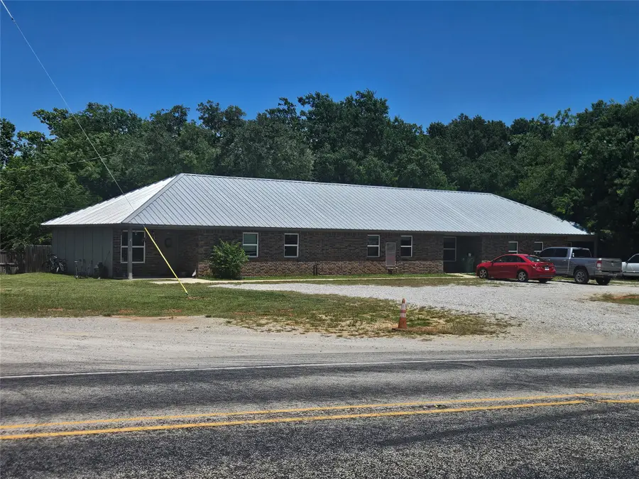 412 W Franklin Street, Alvord, TX 76225 - #3