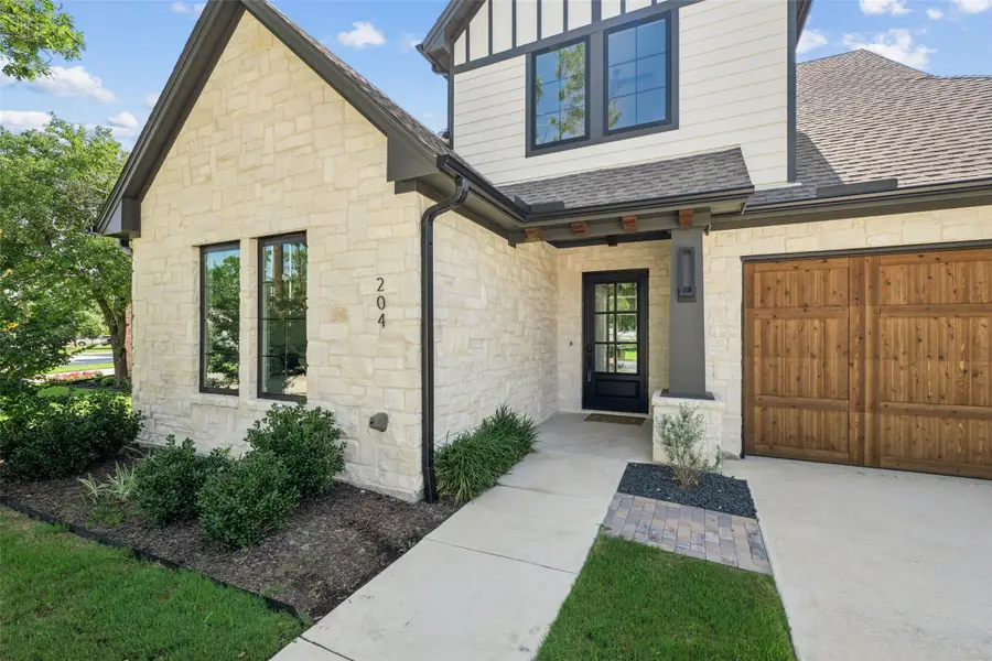 204 Pecan Street, Roanoke, TX 76262 - #2
