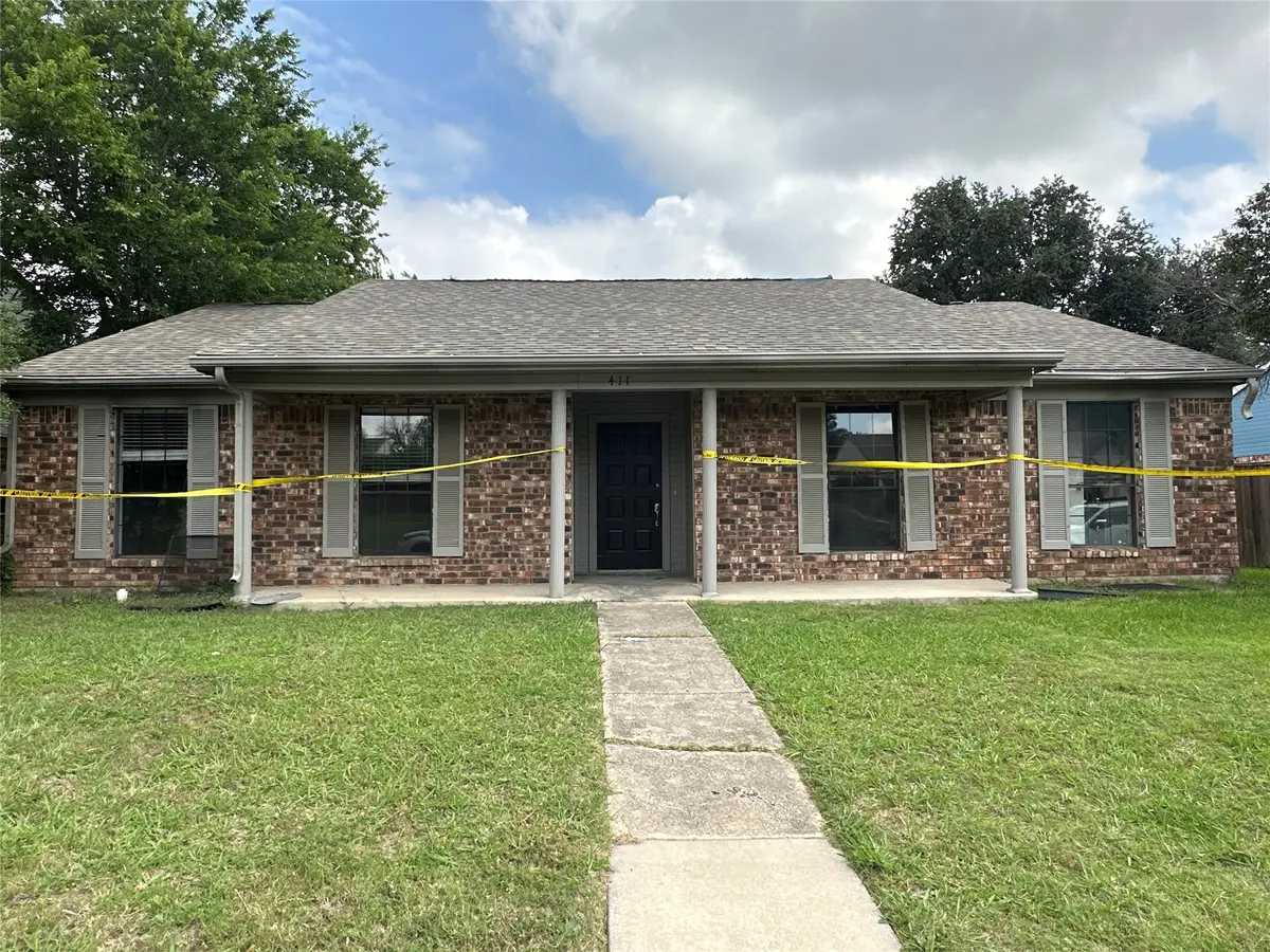 411 Creekmeadow Lane, Lewisville, TX 75067 - #1