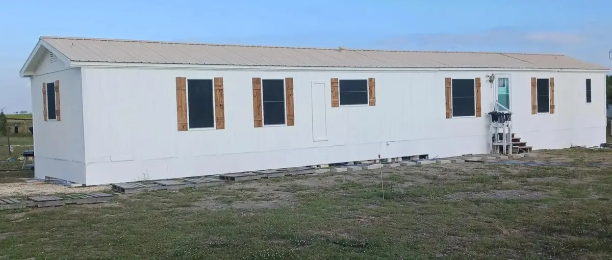 7739 NW County Road 1200, Barry, TX 75102 - #1