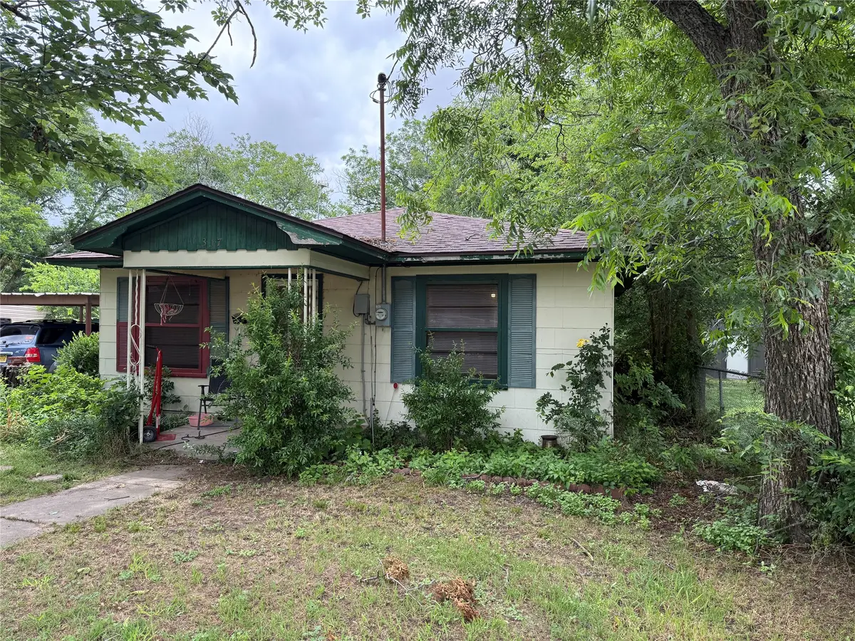 317 Hurt Street, Dublin, TX 76446 - #1
