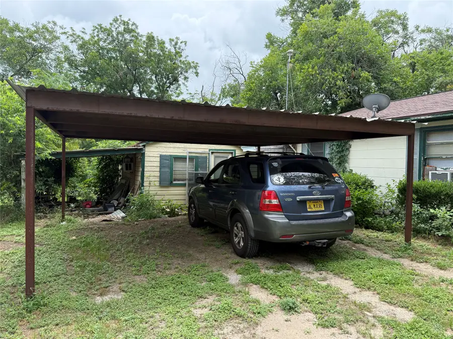 317 Hurt Street, Dublin, TX 76446 - #3
