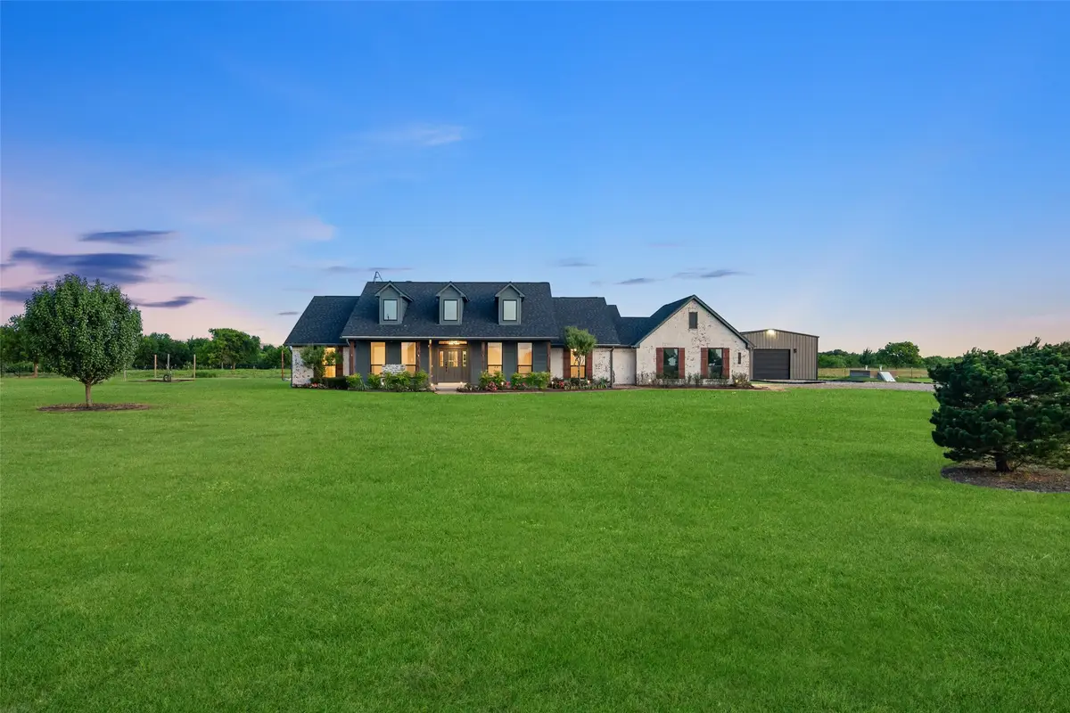 1019 Vaughan Lane, Tioga, TX 76271 - #1
