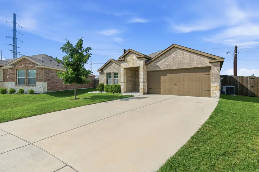 100 Samuel Street, Denton, TX 76207 - #3