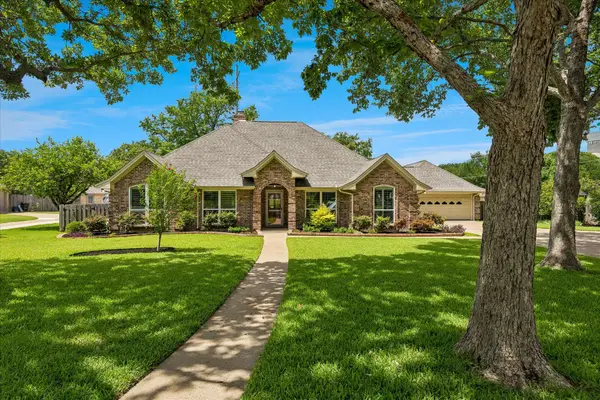 404 Moonlight Lane, Keller, TX 76248