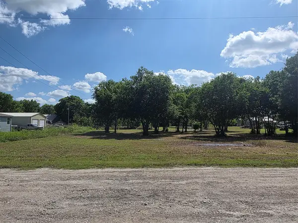TBD 3 S Elm, Mart, TX 76664