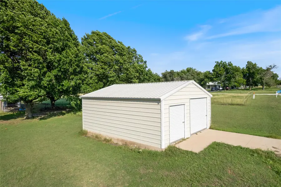 423 County Road 477 Road, Stephenville, TX 76401 - #2