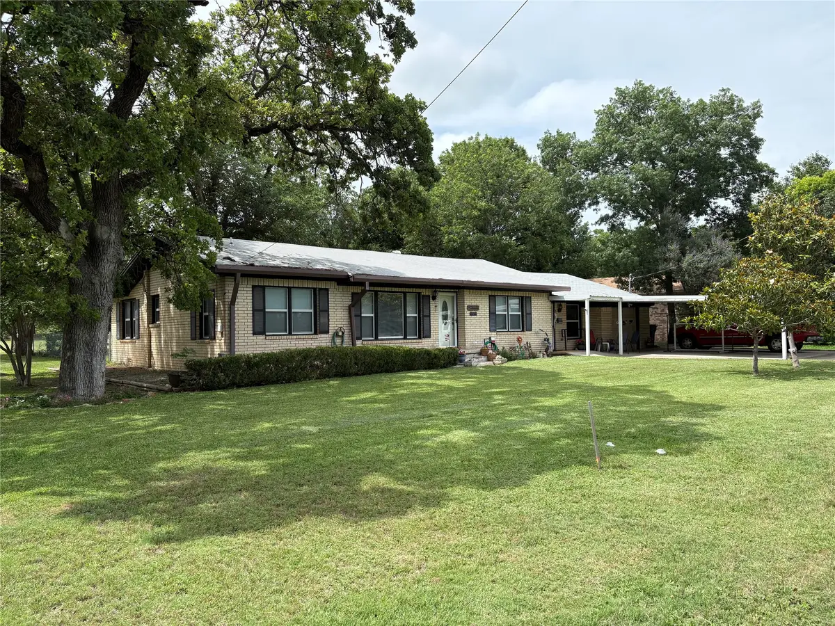 323 S Fisher Street, Gorman, TX 76454 - #1