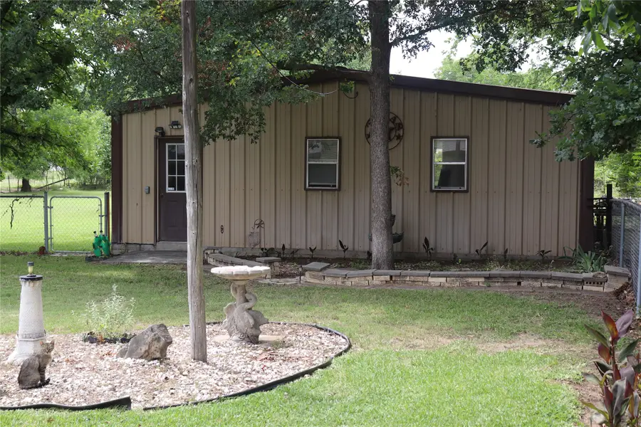 323 S Fisher Street, Gorman, TX 76454 - #2