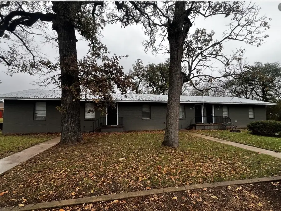 622 N Main Street, Grand Saline, TX 75140 - #2
