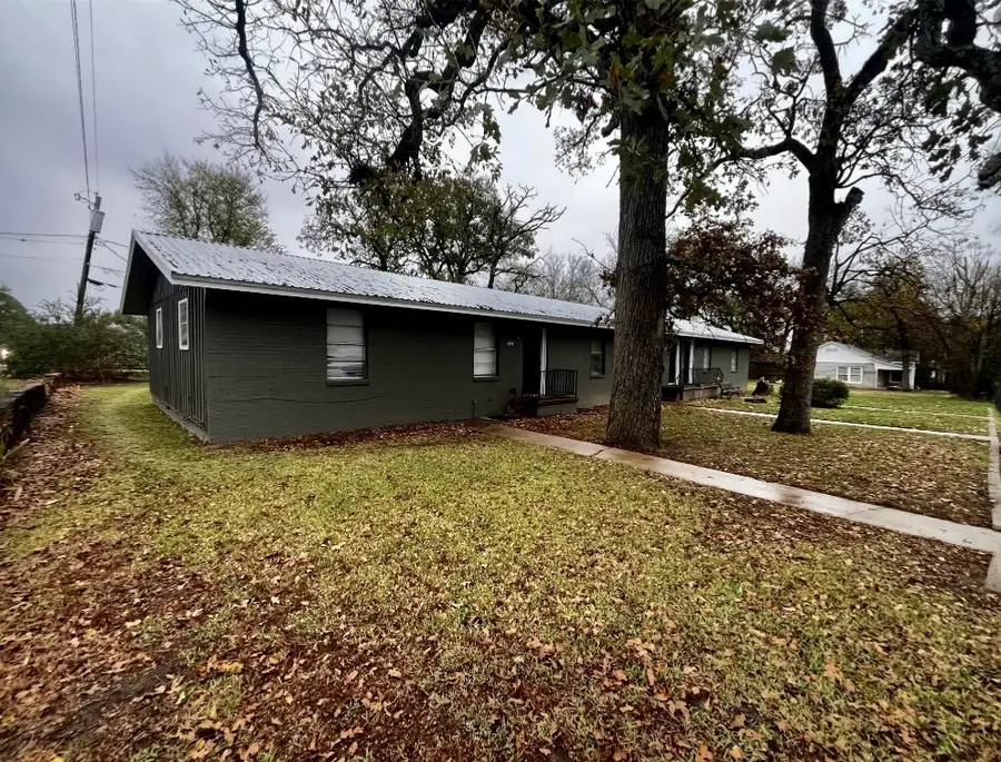 622 N Main Street, Grand Saline, TX 75140 - #3