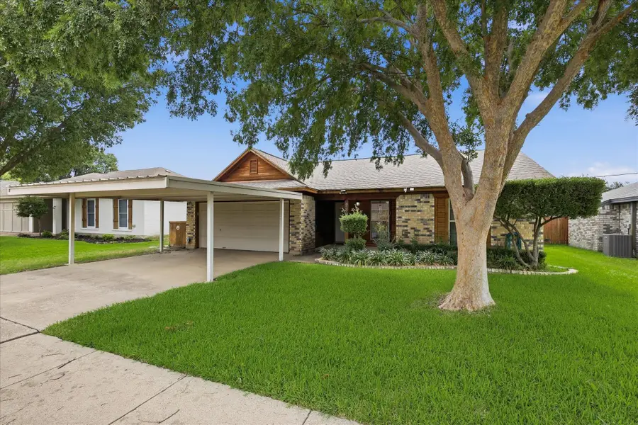 7300 Kary Lynn Drive E, Watauga, TX 76148 - #2