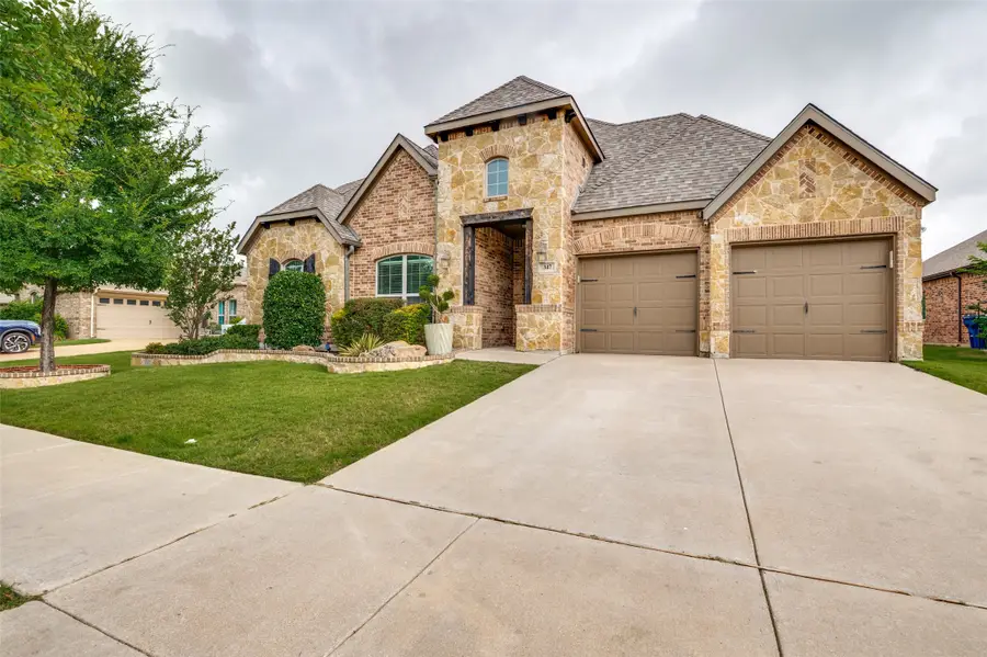 347 S Hill Drive, Waxahachie, TX 75165 - #2
