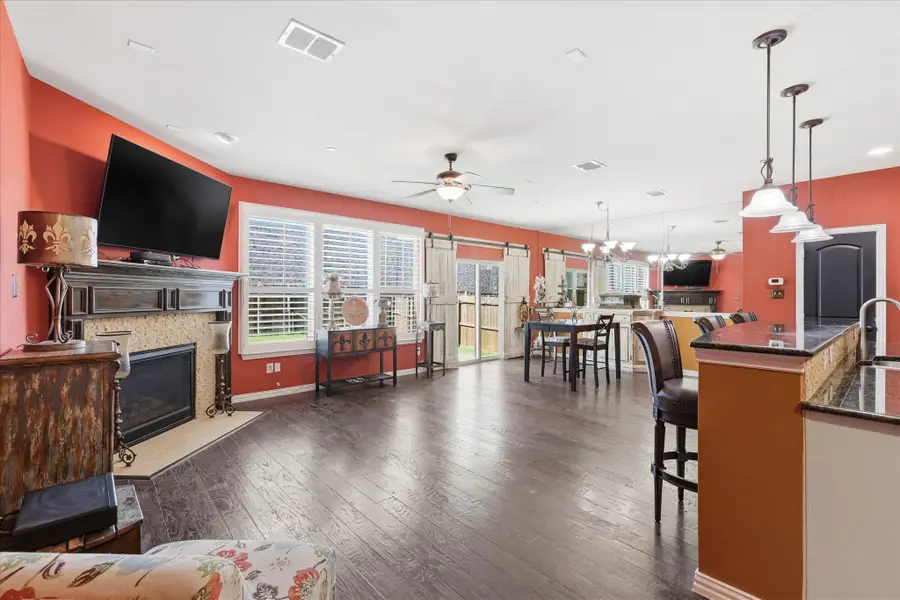 399 Dublin Street, Lewisville, TX 75067 - #2