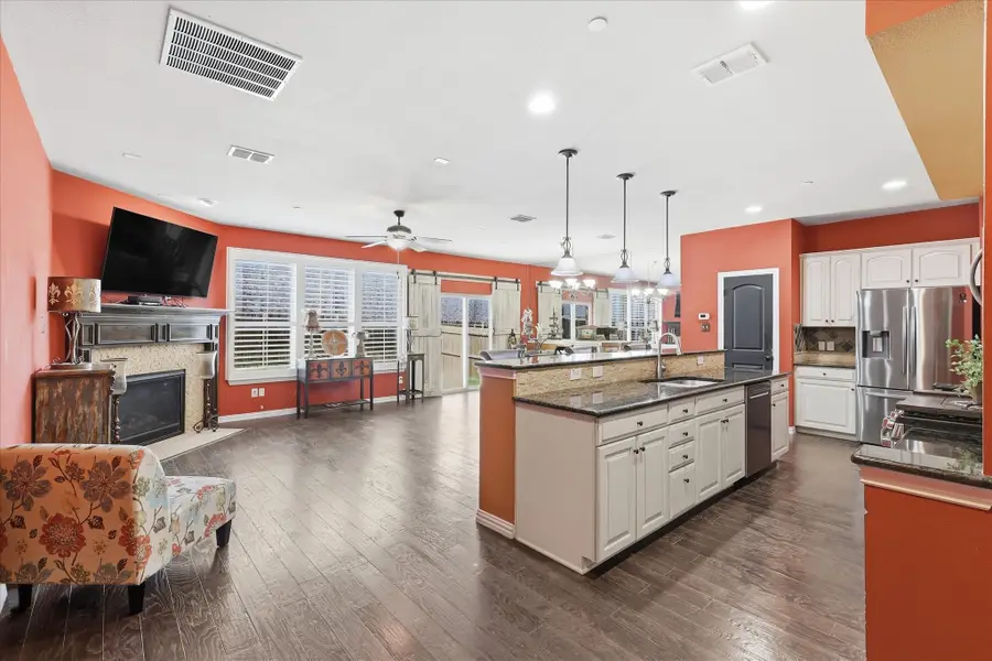 399 Dublin Street, Lewisville, TX 75067 - #3
