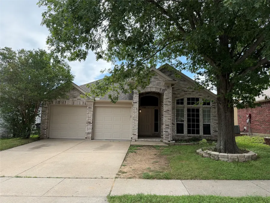 6824 Amberdale Drive, Fort Worth, TX 76137 - #2