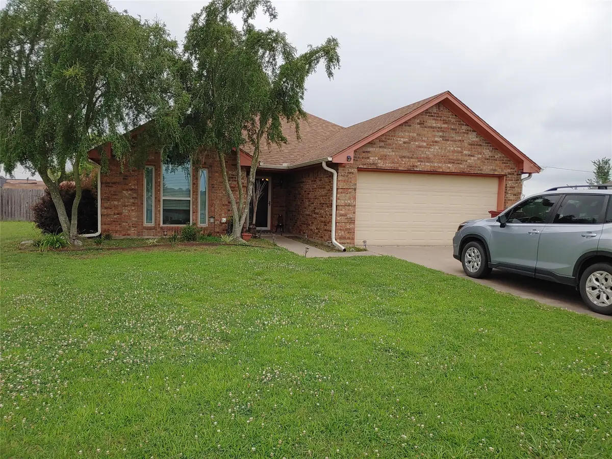 836 Airport Road, Reno, TX 75462 - #1