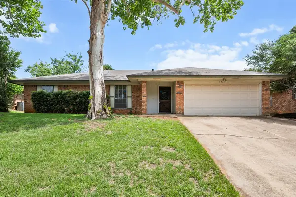 5903 Spring Hill Court, Arlington, TX 76016