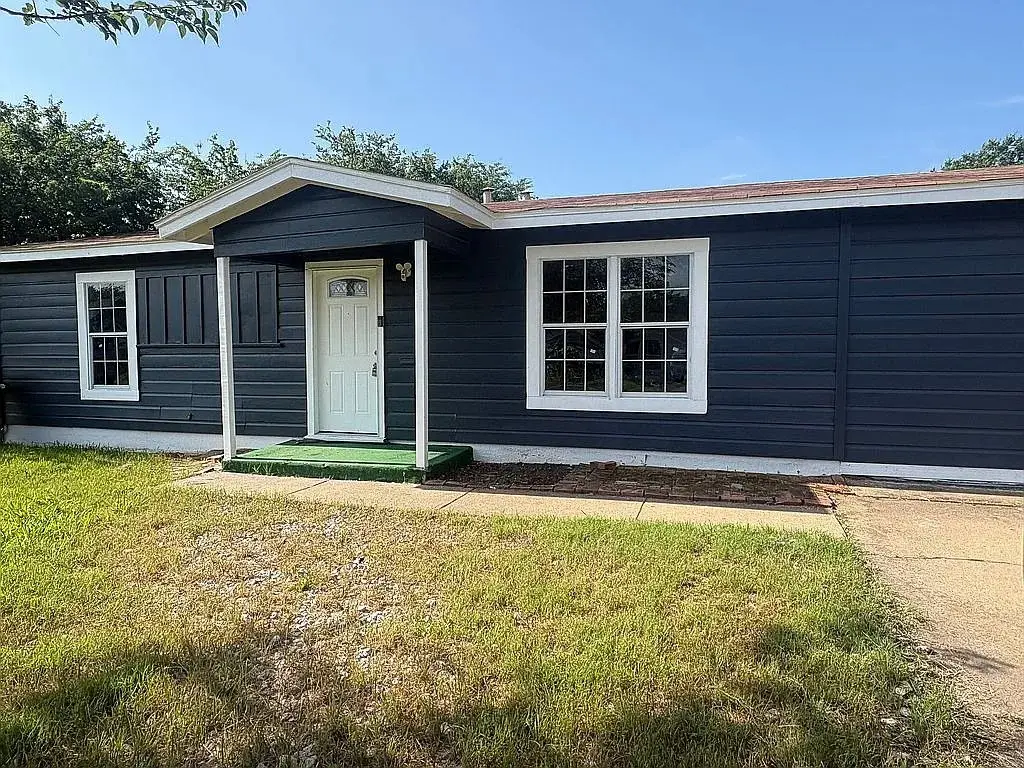 5586 Pinson Street, Fort Worth, TX 76119 - #1