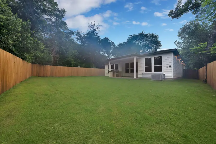 4523 S Ewing Avenue, Dallas, TX 75216 - #2