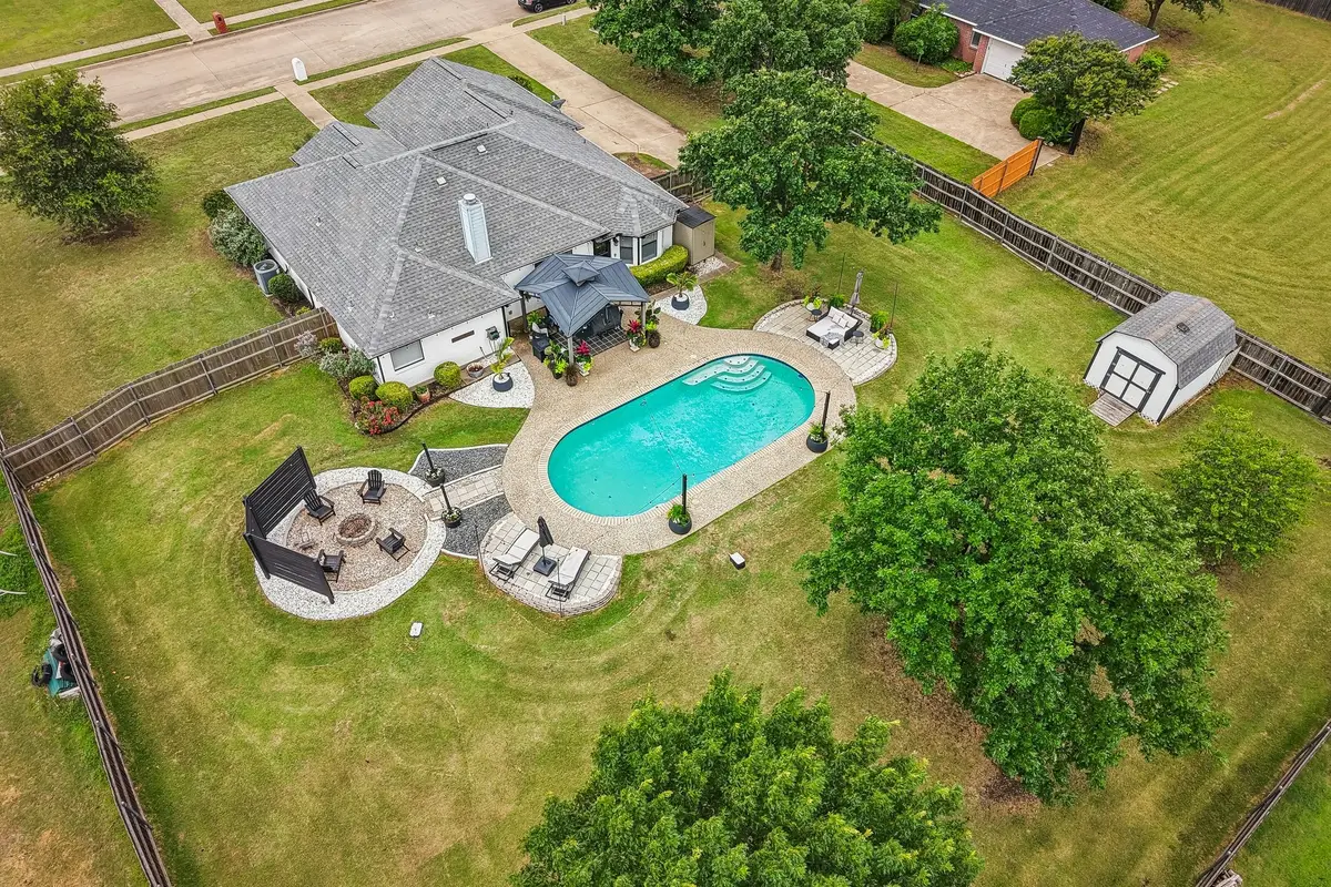 911 High Point Drive, Midlothian, TX 76065 - #1