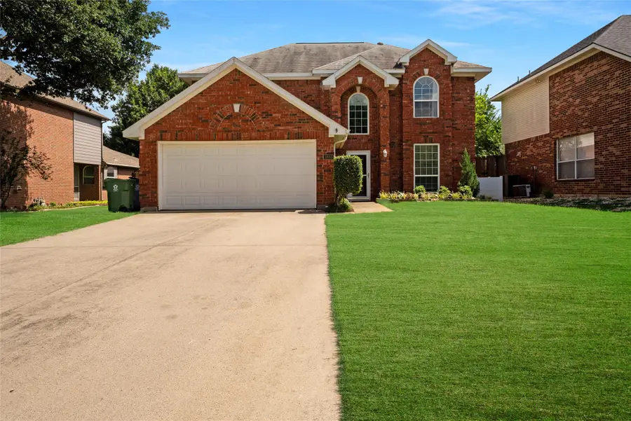1803 Hunters Ridge Drive, Grapevine, TX 76051 - #2