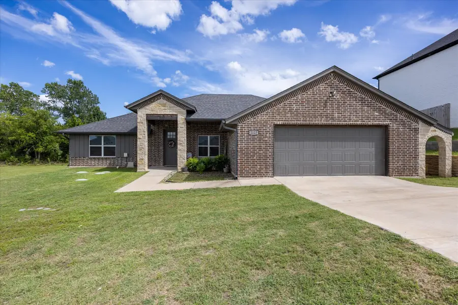 2123 Christine Drive, Granbury, TX 76048 - #2